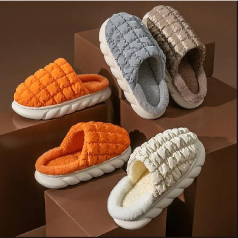 LinGo premium indoor slippers — quilted plush design in multiple colors